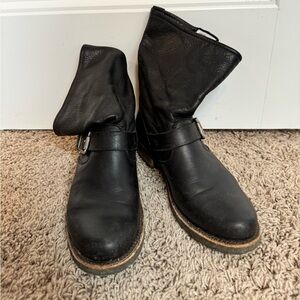 Black Frye Booties - W6.5